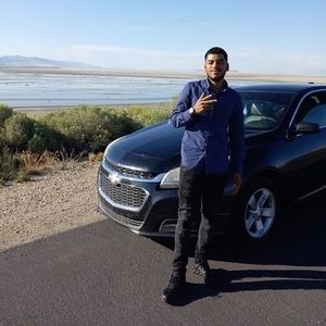 Meet your Posher, Andres